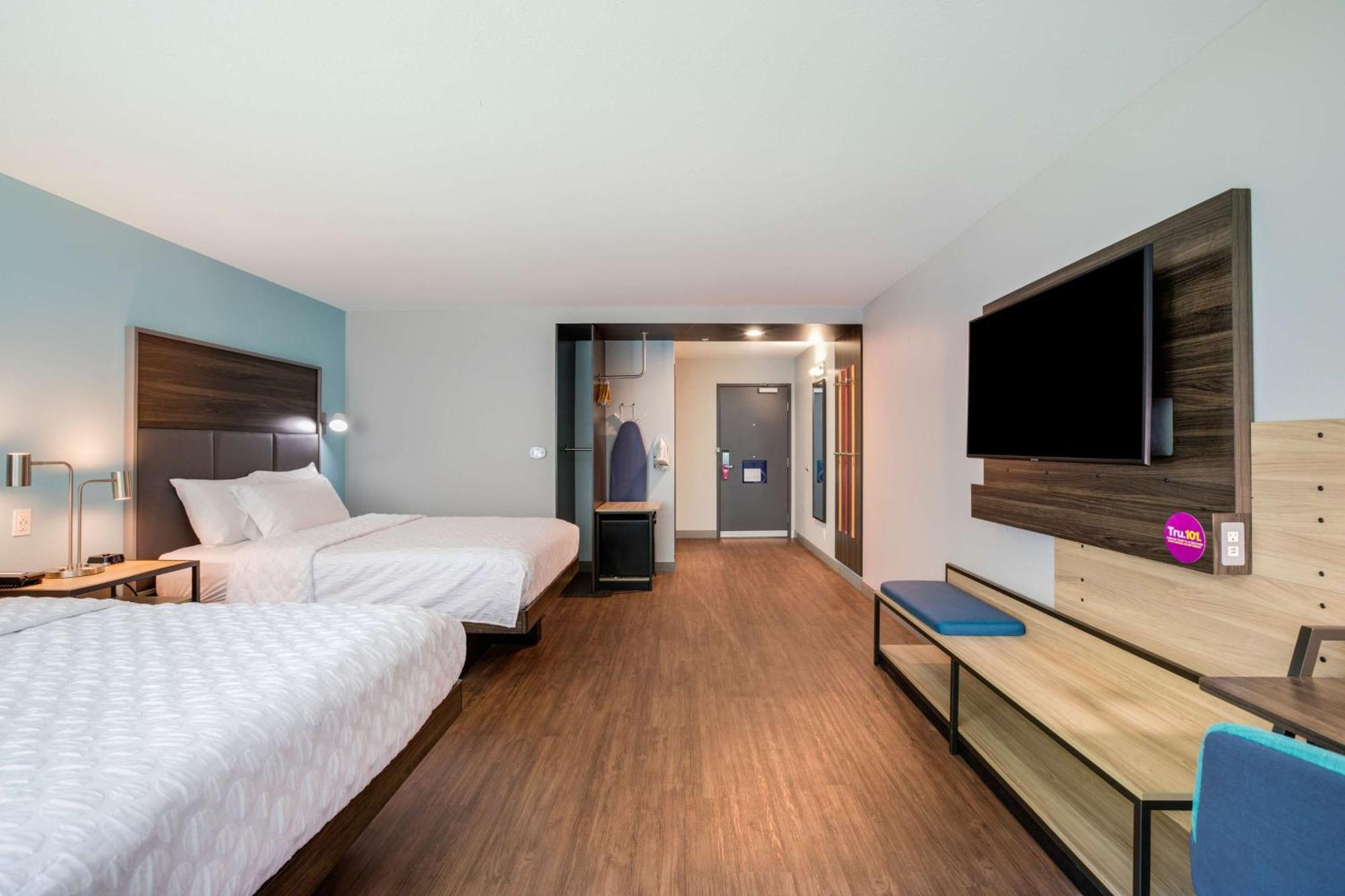 Tru By Hilton Saint Joseph Hotell Stevensville Exteriör bild